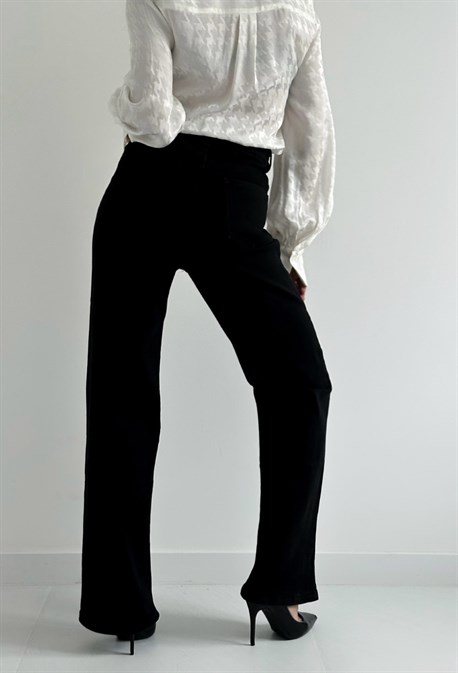 Джинсы LACK FANTASY - фото 68303