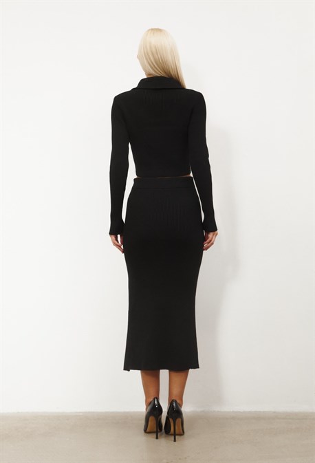 Костюм топ и юбка с разрезом - фото 70095