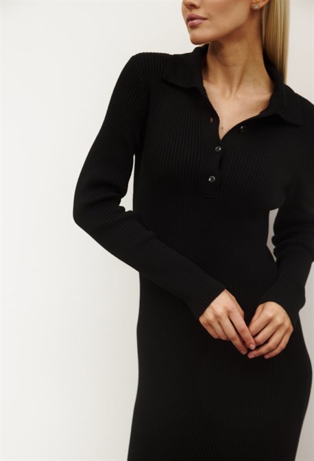 Платье вязаное с разрезом - фото 70119