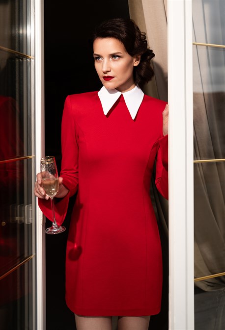 Платье мини с воротничком - фото 71562