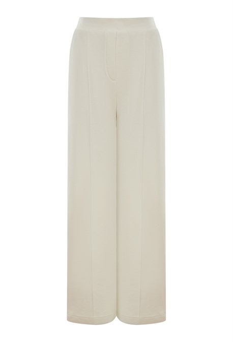 Костюм из футера свободного силуэта - фото 71593