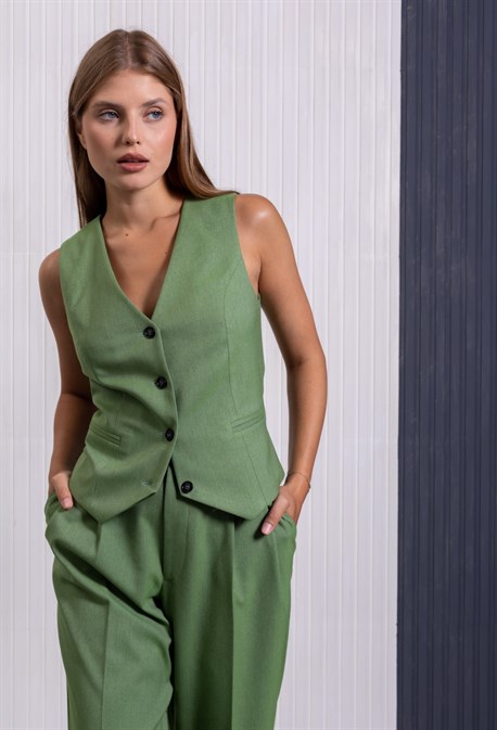 Жилет - фото 72505