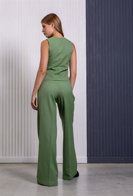 Жилет - фото 72508