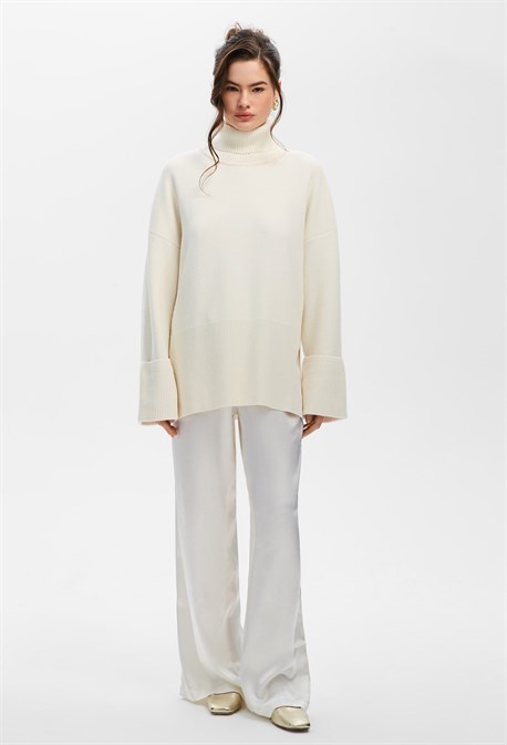 Свитер с горлом - фото 73238