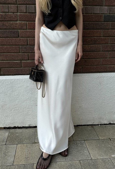 Шелковая юбка по косой - фото 74350