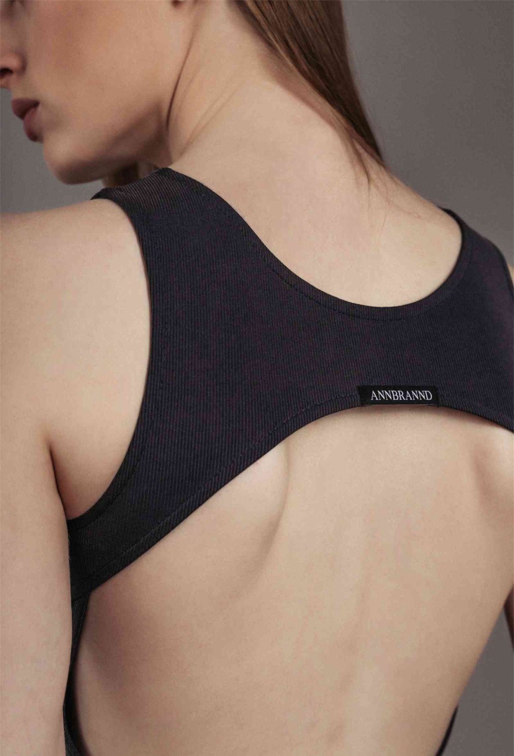 Платье с открытой спиной - фото 76661