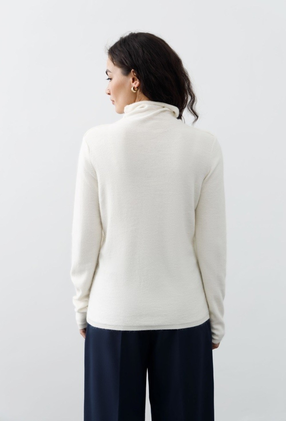 Джемпер с воротником - фото 76728