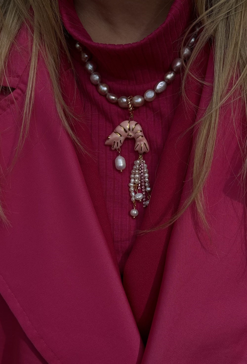 Фарфоровый амулет (креветка) - фото 77506