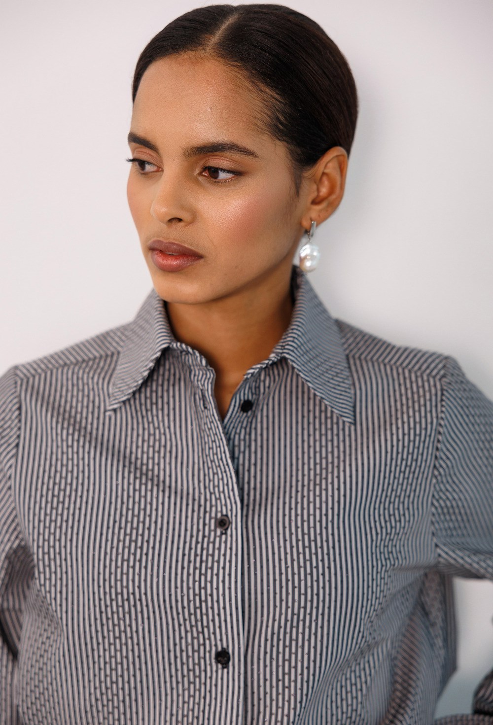 Рубашка с удлиненными манжетами из хлопка Versace - фото 77686