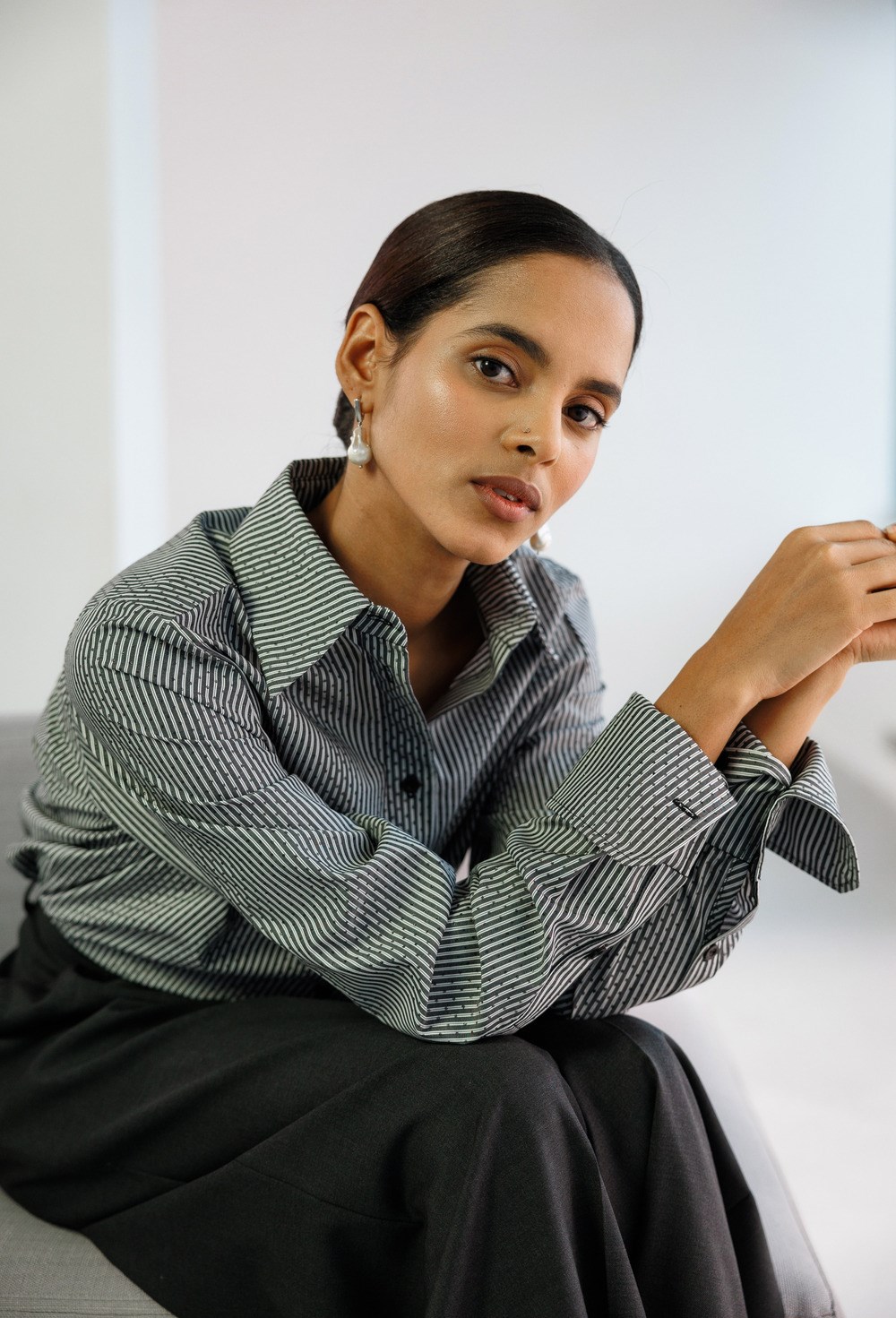 Рубашка с удлиненными манжетами из хлопка Versace - фото 77688