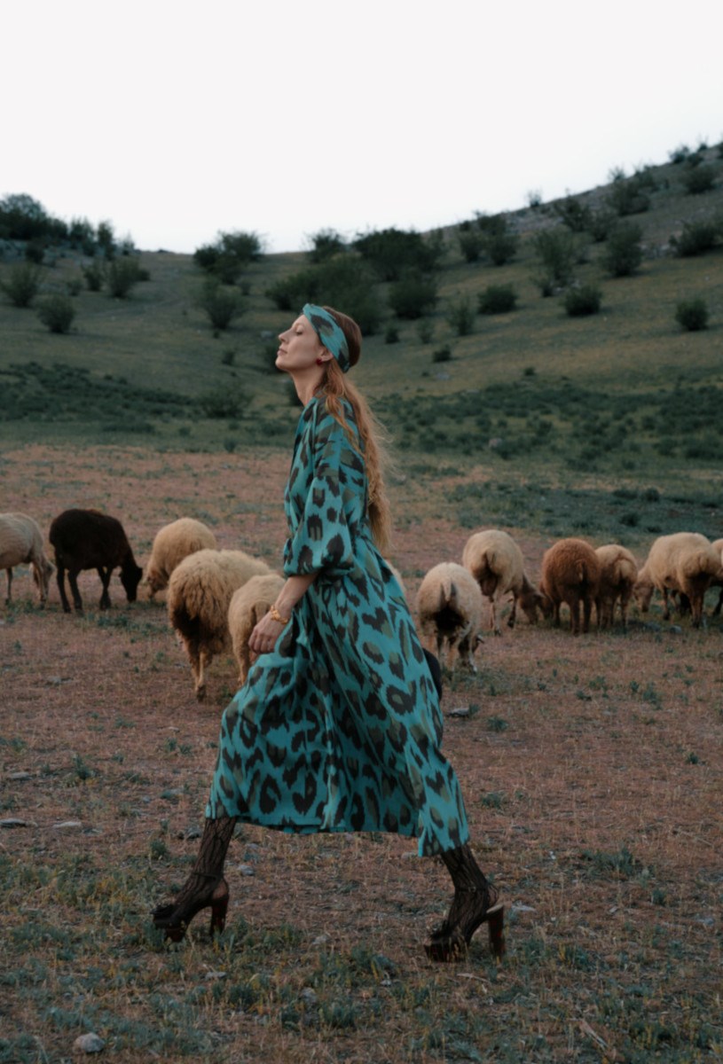 Шелковый кафтан LAGOON - фото 81297