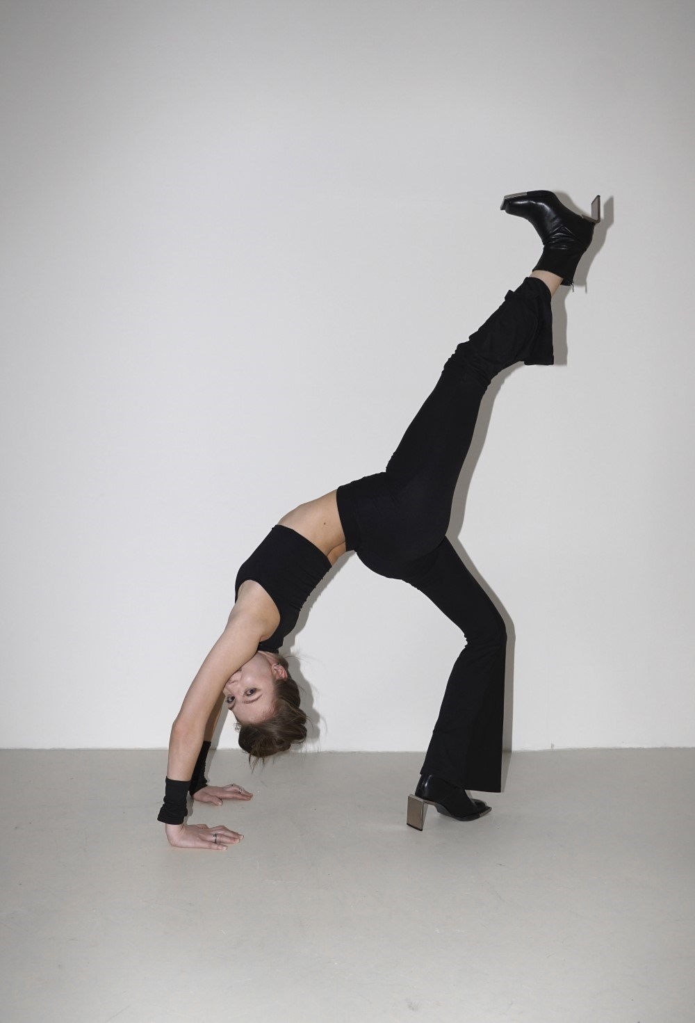 Брюки - фото 82425