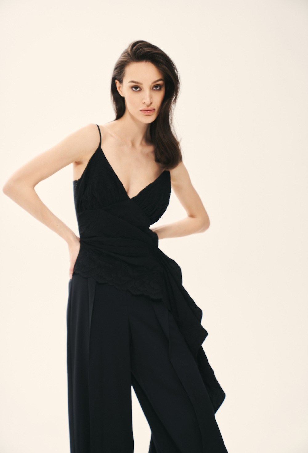 Топ черный с кружевом - фото 82860