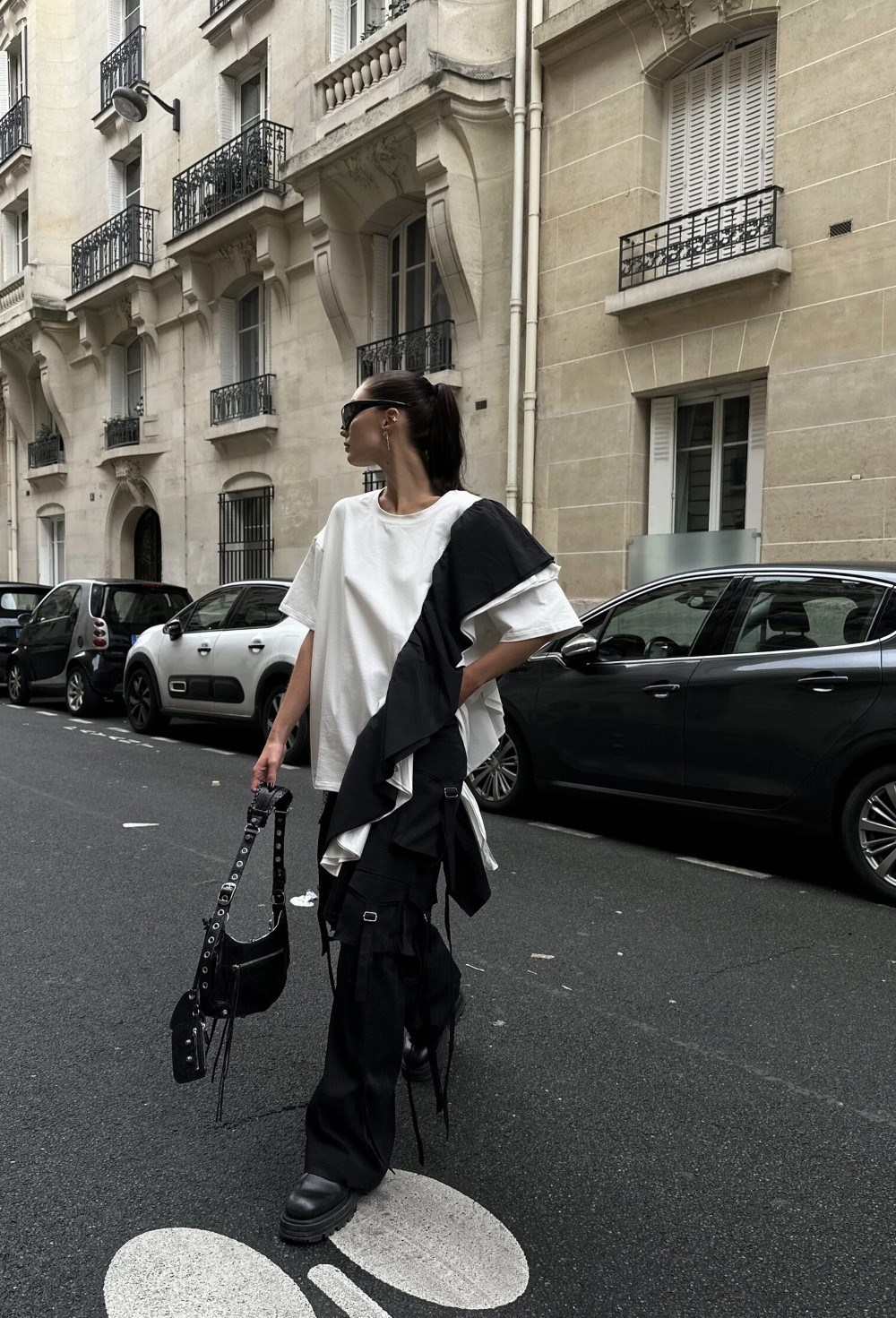 Овер футболка с драпировкой - фото 82946