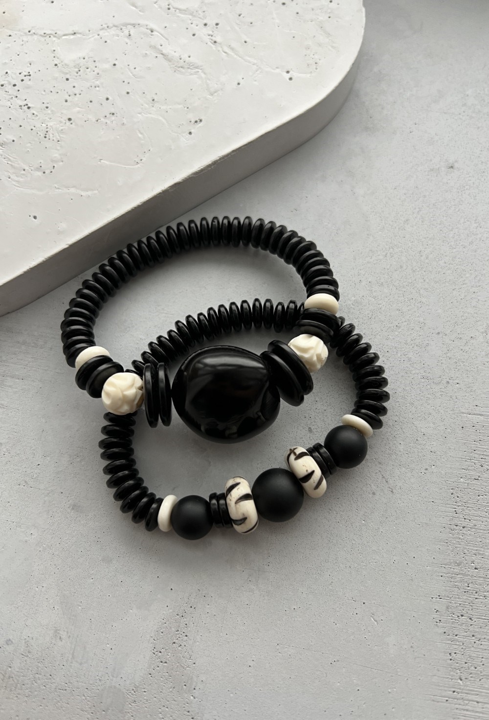 Браслет из натуральных бусин - фото 83956