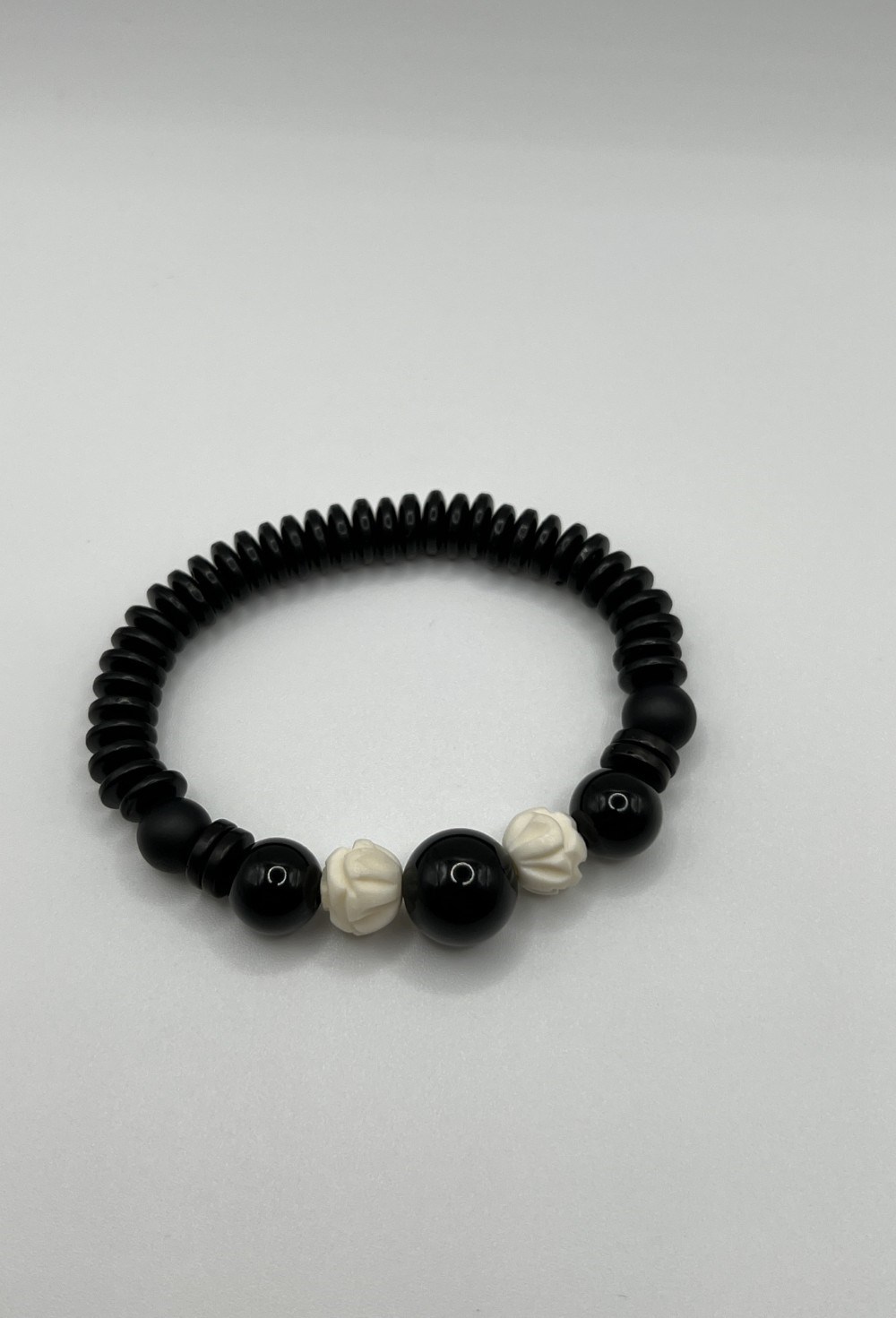 Браслет из натуральных бусин - фото 83959