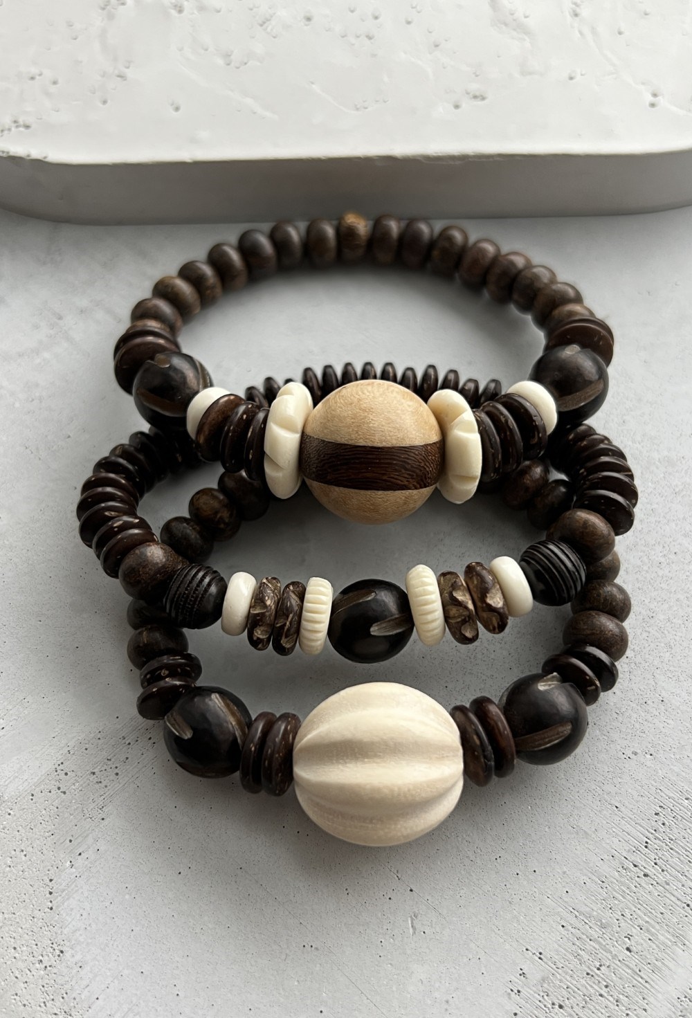 Браслет из натуральных бусин - фото 83979