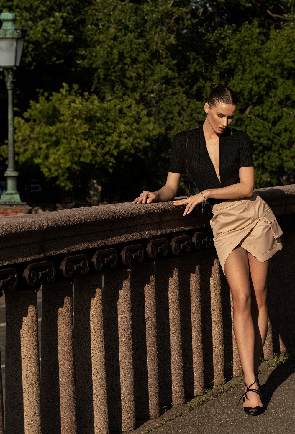 Юбка на высокой посадке с карманом-сумочкой - фото 84235