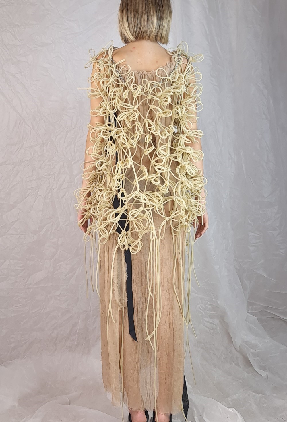 ЖИЛЕТ - фото 84597