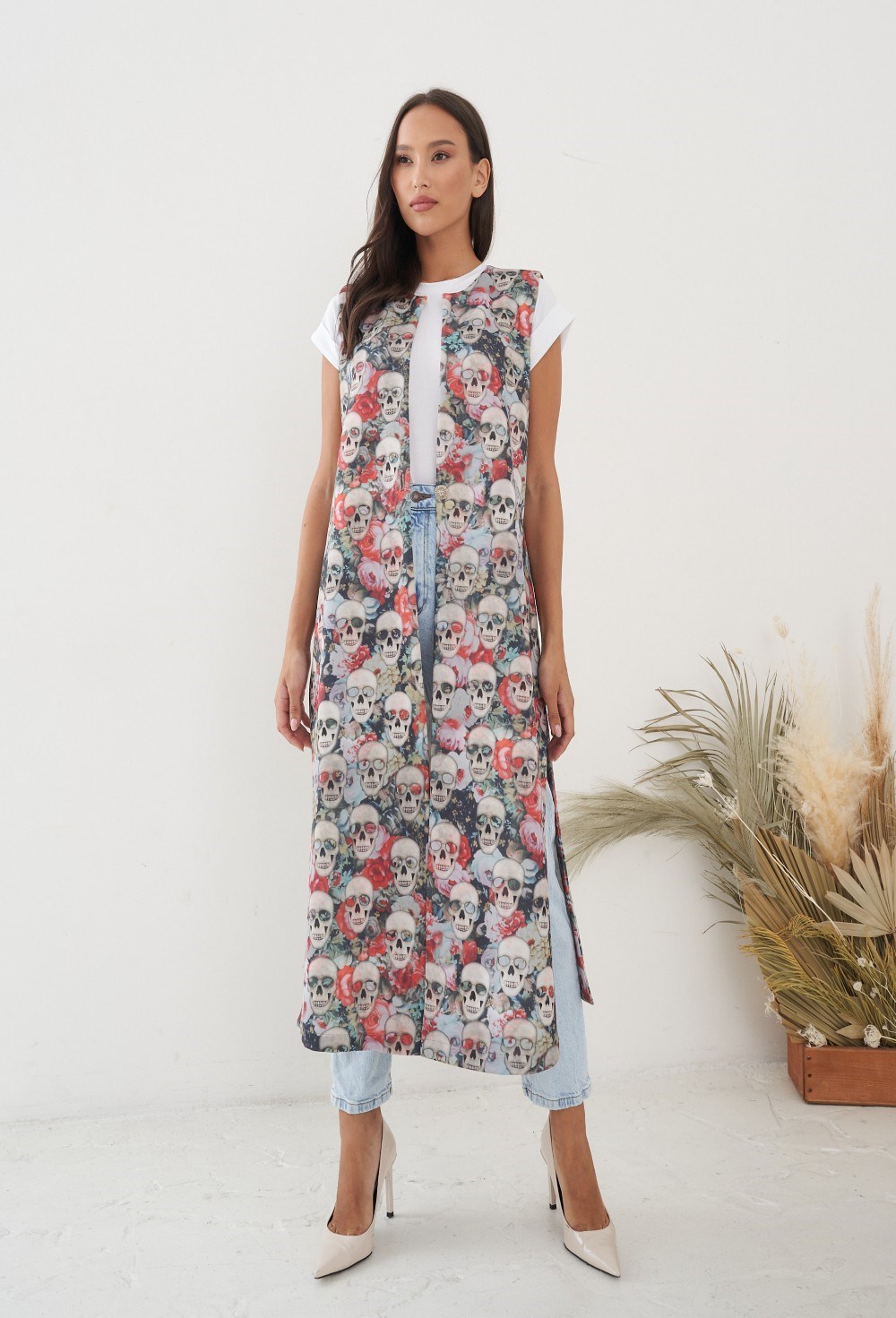 Жилет с черепами - фото 89236