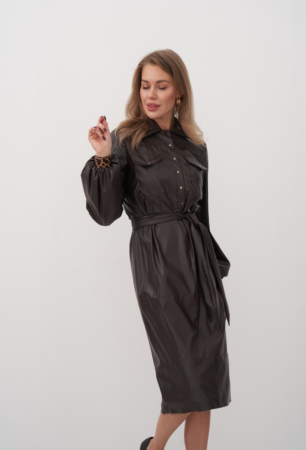 Платье рубашка из экокожи - фото 89283