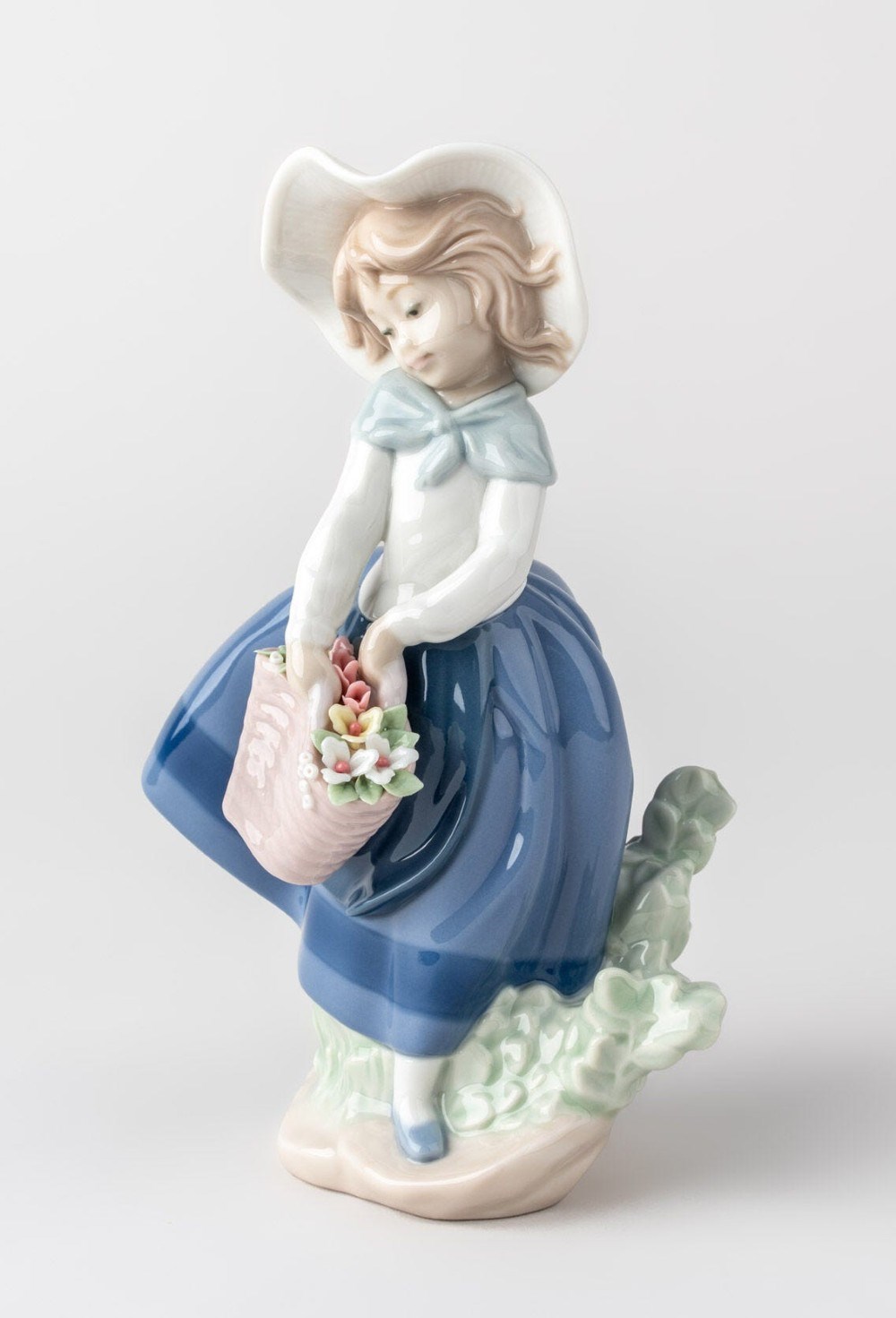 Фиугрка PRETTY PICKINGS GIRL - фото 90660