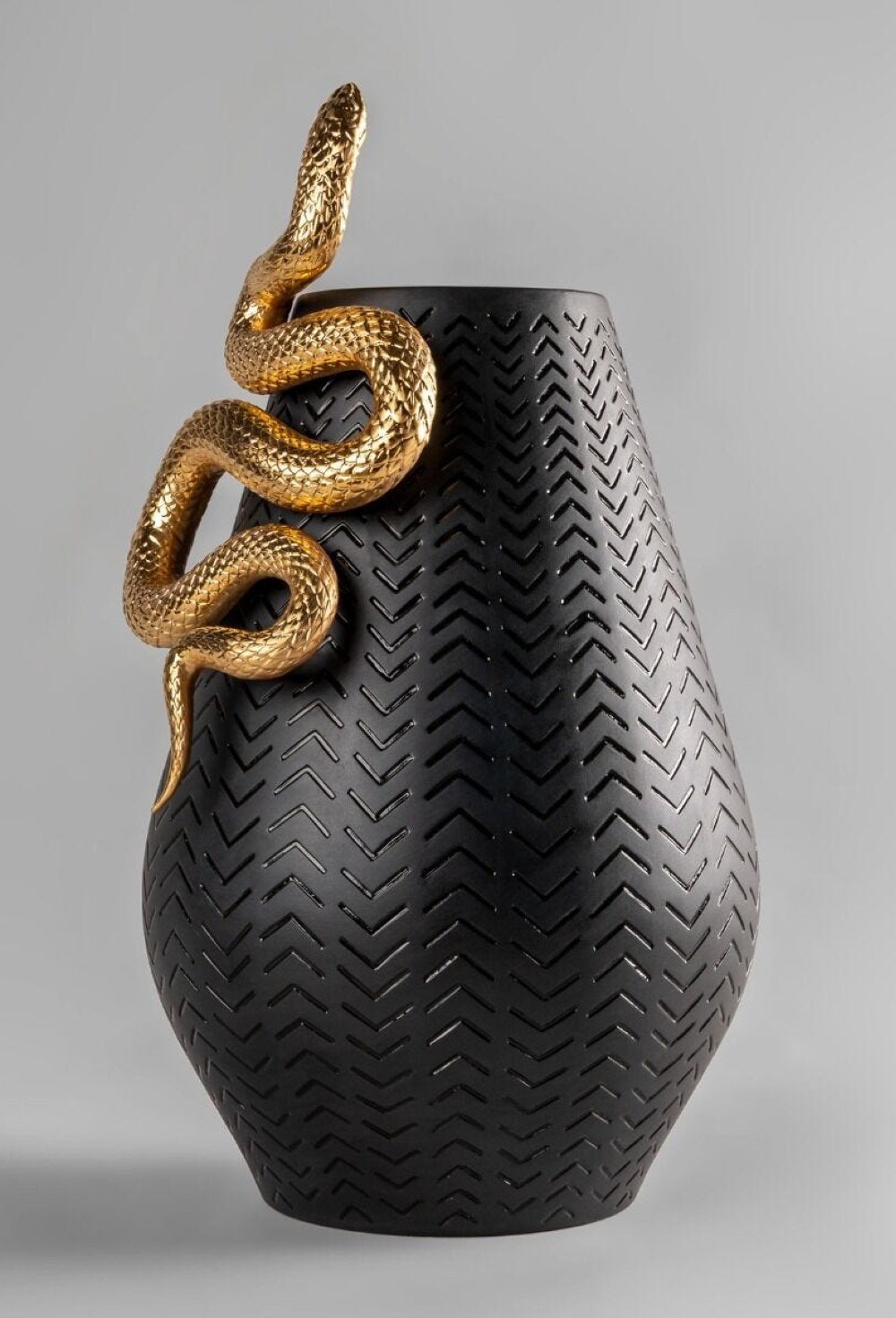 Фиугрка SNAKE VASE - фото 90826