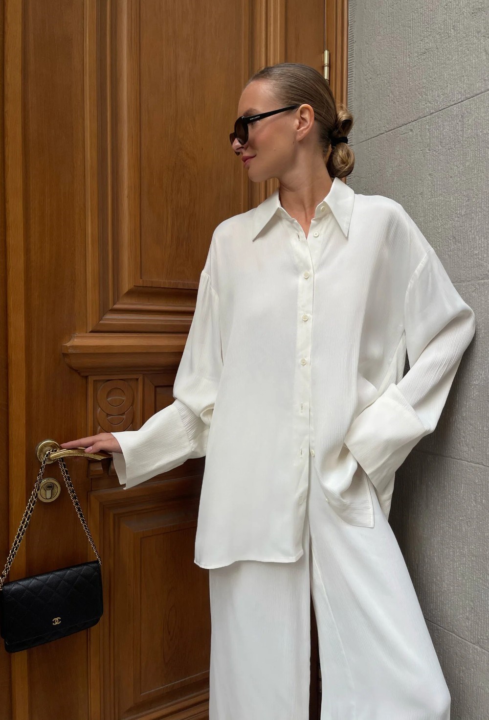 Брюки на резинке из вискозы - фото 91337