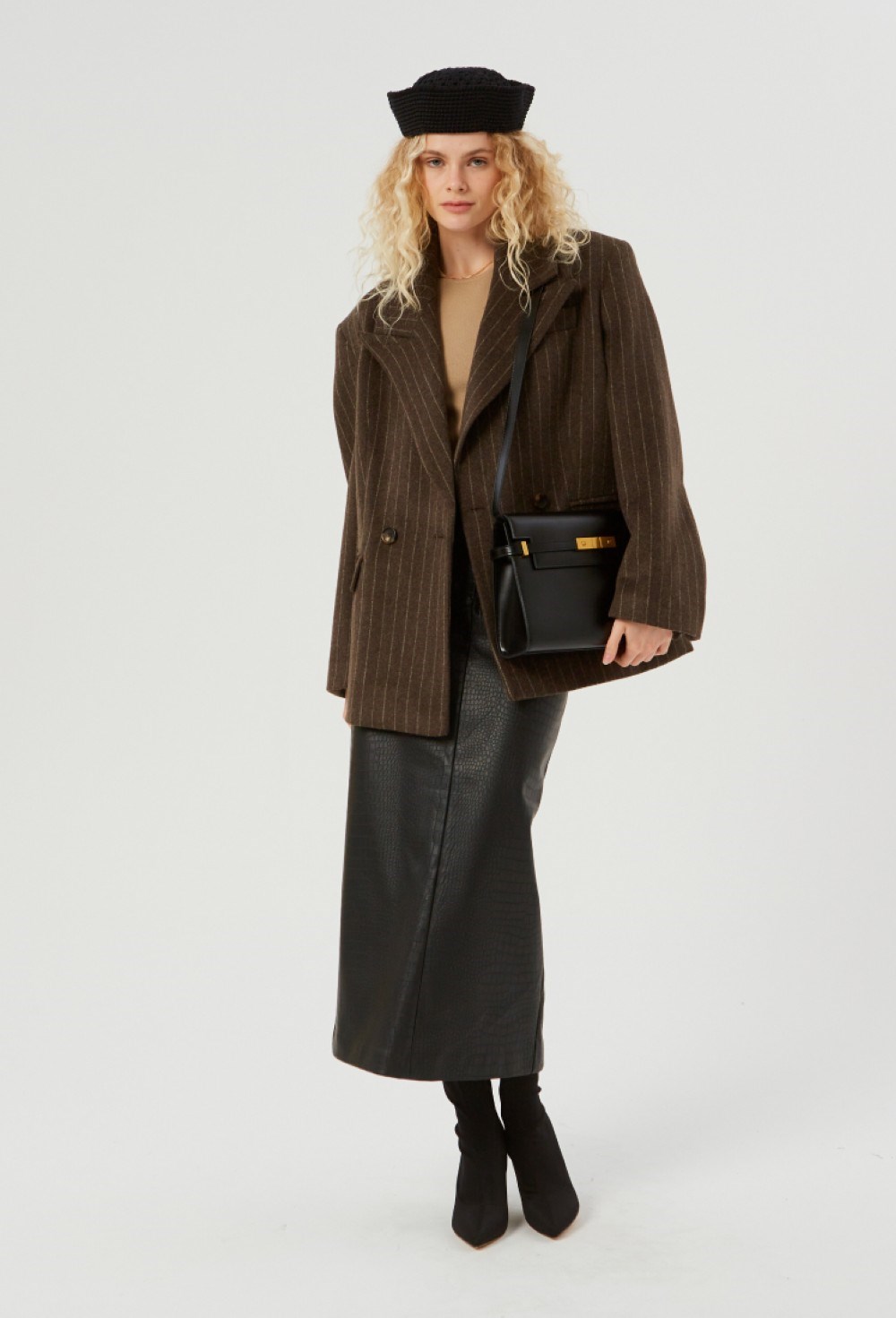 Пальто удлиненное с воротником - фото 91581