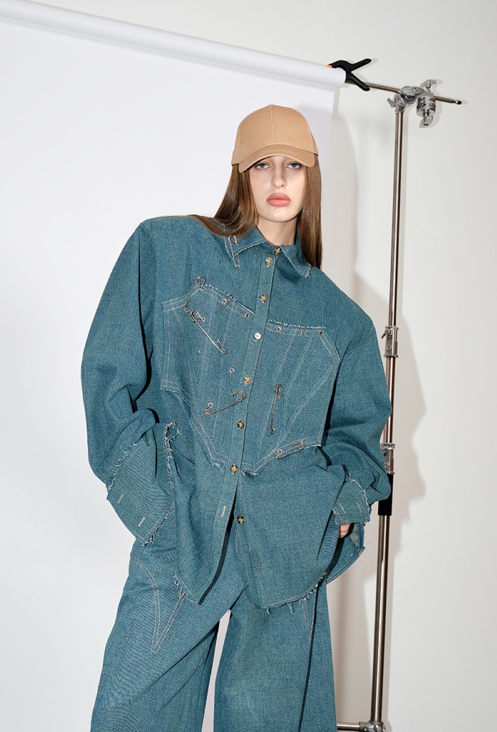 Куртка джинсовая с корсетом - фото 92787