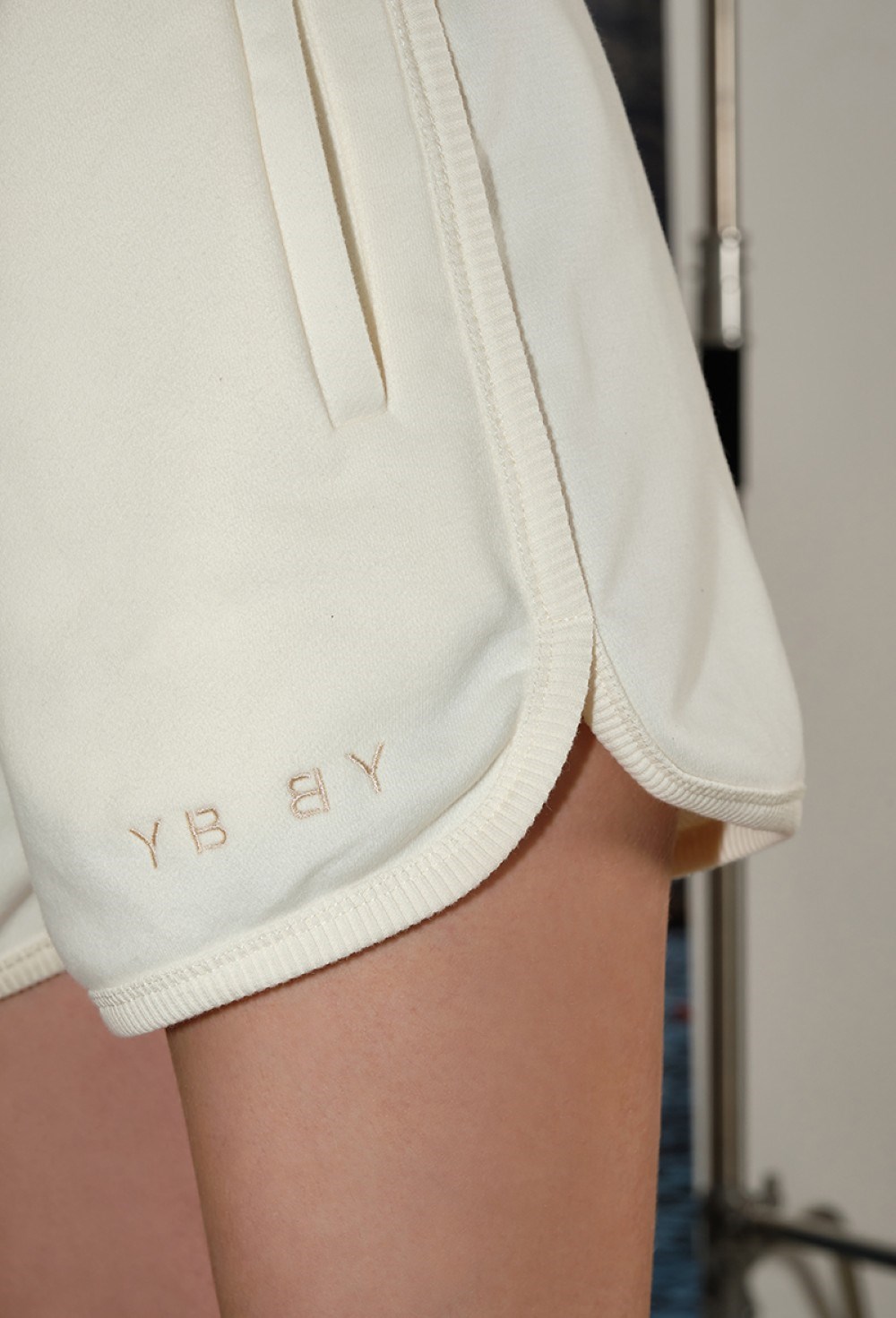 Шорты Б-база - фото 92912