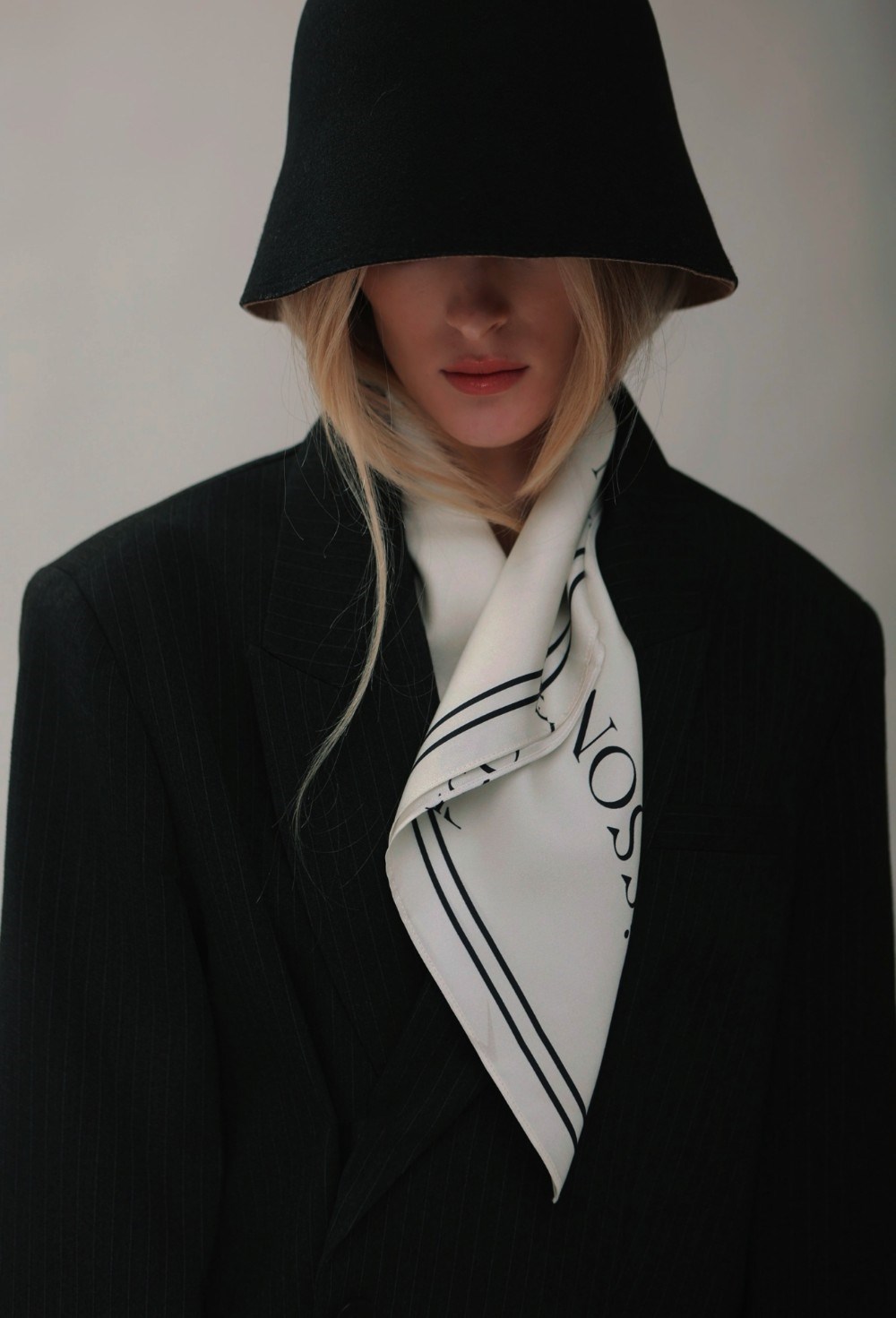 Платок Frisson - фото 93535