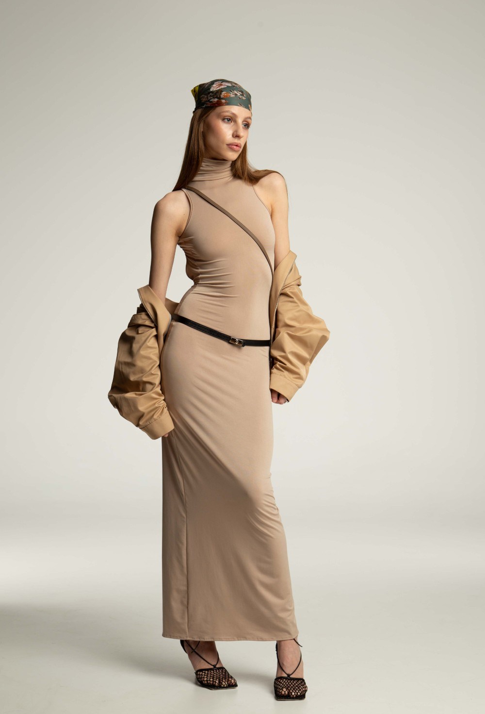 Платье с открытой спиной - фото 95389