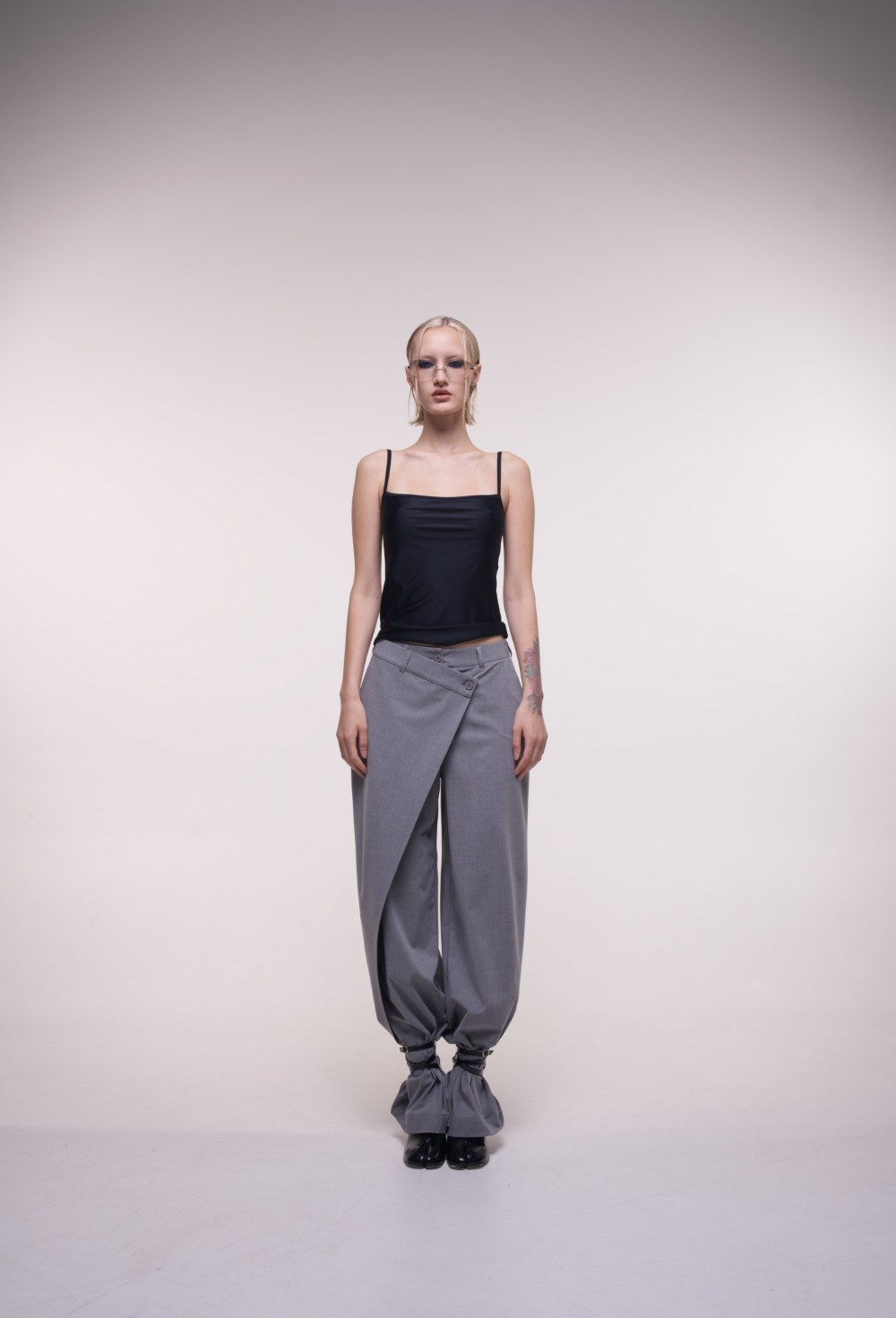 Брюки Welfare Gray - фото 96976