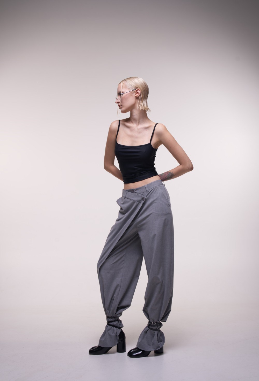 Брюки Welfare Gray - фото 96978