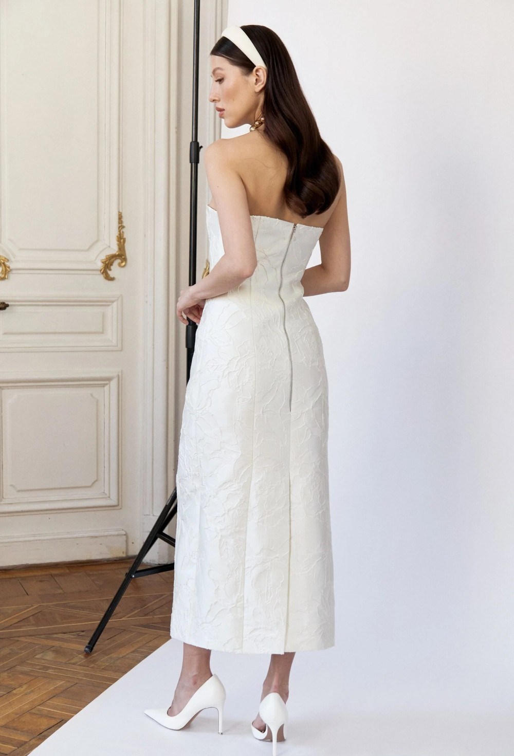 Платье-бандо миди из жаккарда - фото 97492