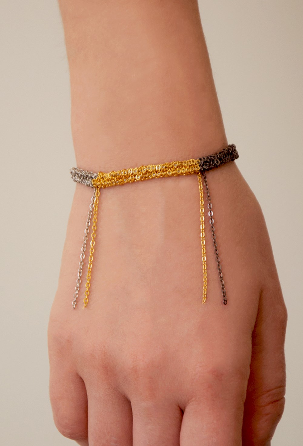 Плетенный браслет - фото 97770