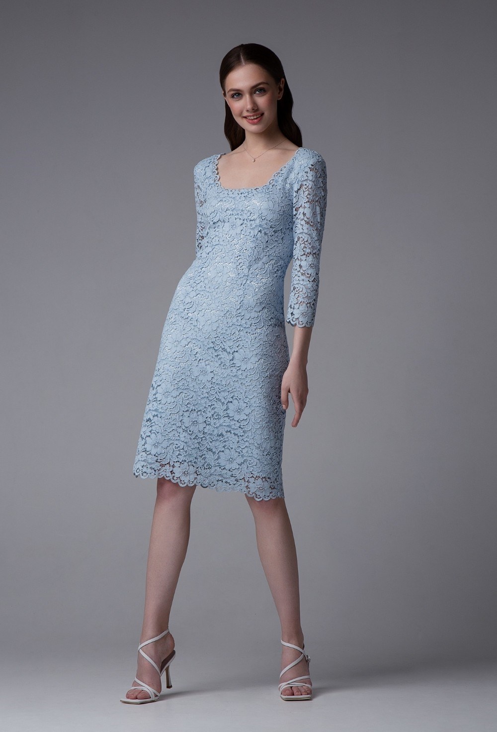 Платье кружевное с открытой спиной - фото 98598