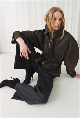 Кожаная куртка blondie