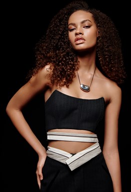 Черный корсет в полоску