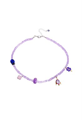 Choker made of purple cubes