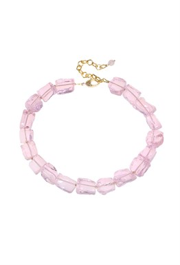 Choker made of large beads, rose quartz
