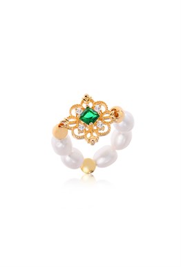 Pearls Green Crystal Ring
