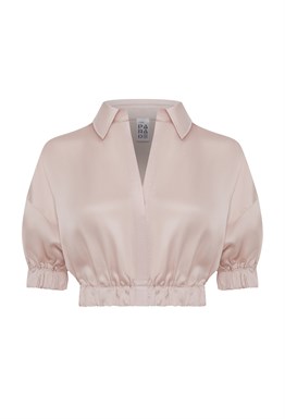 Укороченная блуза из тенселя на резинке