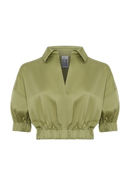 Укороченная блуза из тенселя на резинке