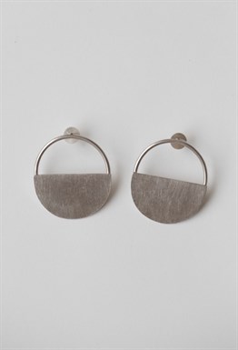 Половина замкнутого круга