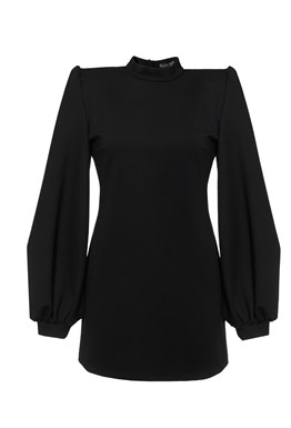 Платье с открытой спиной