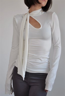 Лонгслив с завязкой на шее