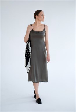 Бельевое оливковое платье