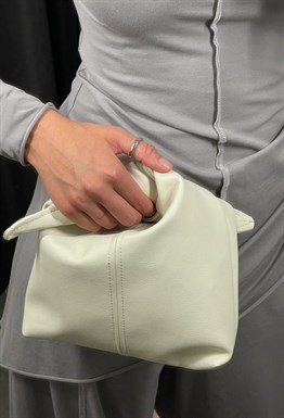 КЛАТЧ-КОСМЕТИЧКА